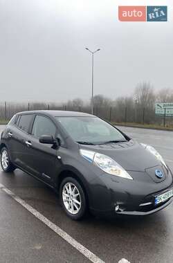 Хетчбек Nissan Leaf 2015 в Рівному