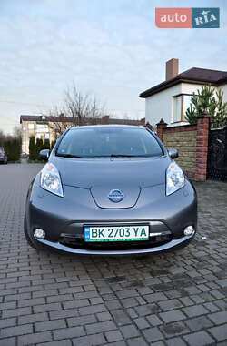 Хетчбек Nissan Leaf 2014 в Рівному