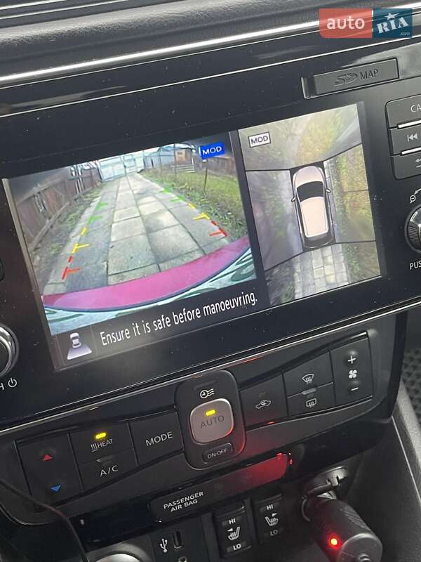 Хэтчбек Nissan Leaf 2018 в Полтаве