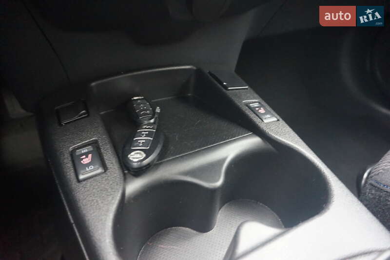 Хетчбек Nissan Leaf 2013 в Самборі фото 39 Хетчбек Nissan Leaf 2013 в Самборі