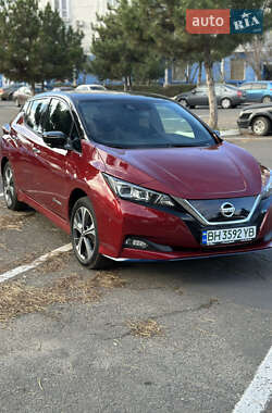 Хэтчбек Nissan Leaf 2019 в Одессе
