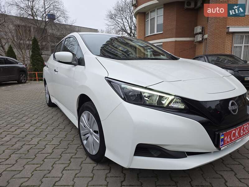 Хетчбек Nissan Leaf 2022 в Одесі