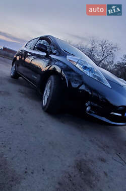 Хетчбек Nissan Leaf 2011 в Рівному
