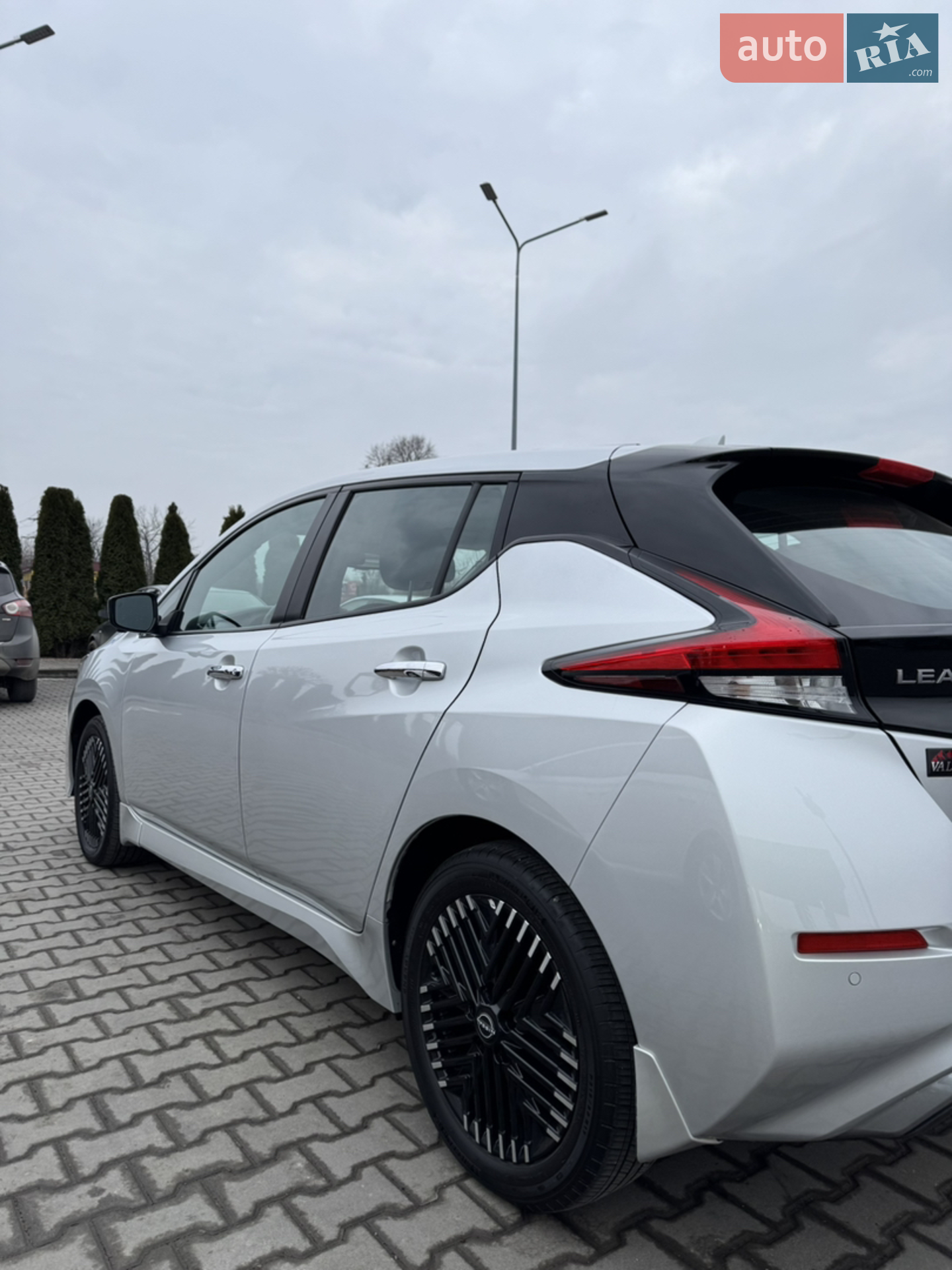 2023 Nissan Leaf - мініатюра 10