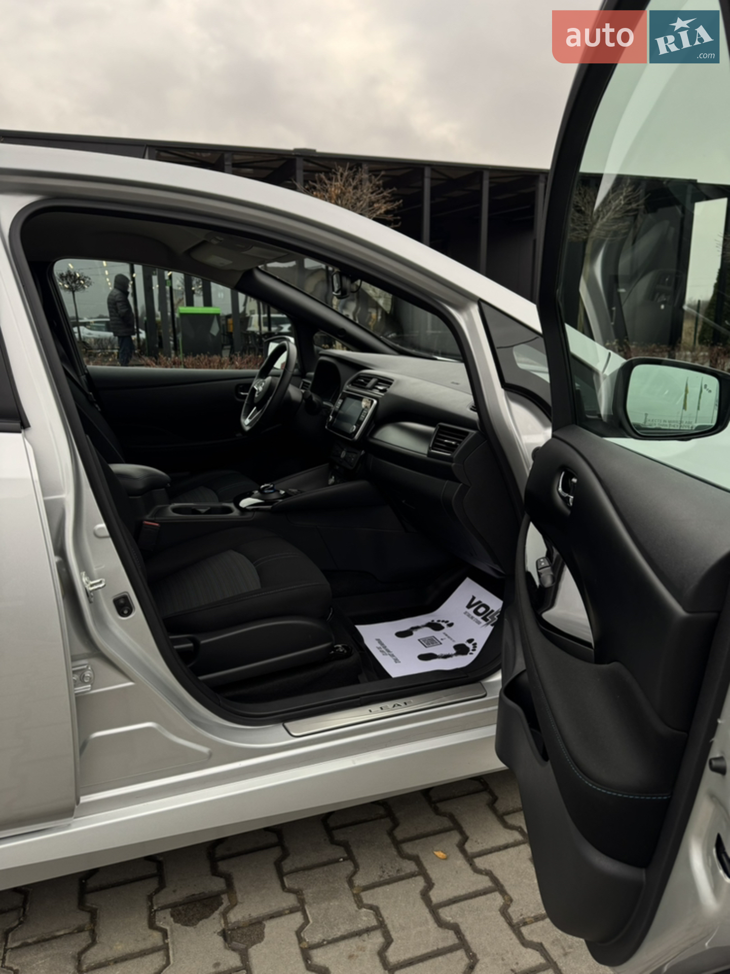 2023 Nissan Leaf - мініатюра 25
