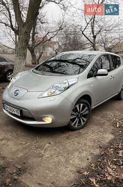 Хетчбек Nissan Leaf 2012 в Одесі
