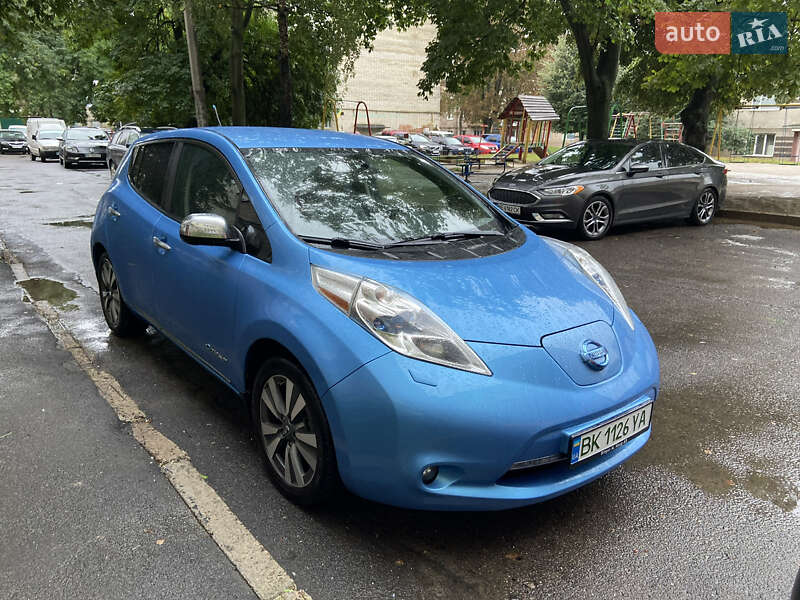 Nissan Leaf 2013