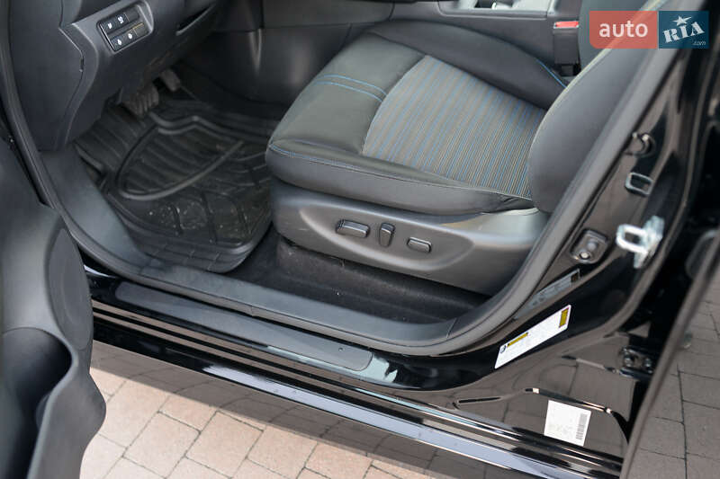 Хэтчбек Nissan Leaf 2023 в Турийске фото 31 Хэтчбек Nissan Leaf 2023 в Турийске