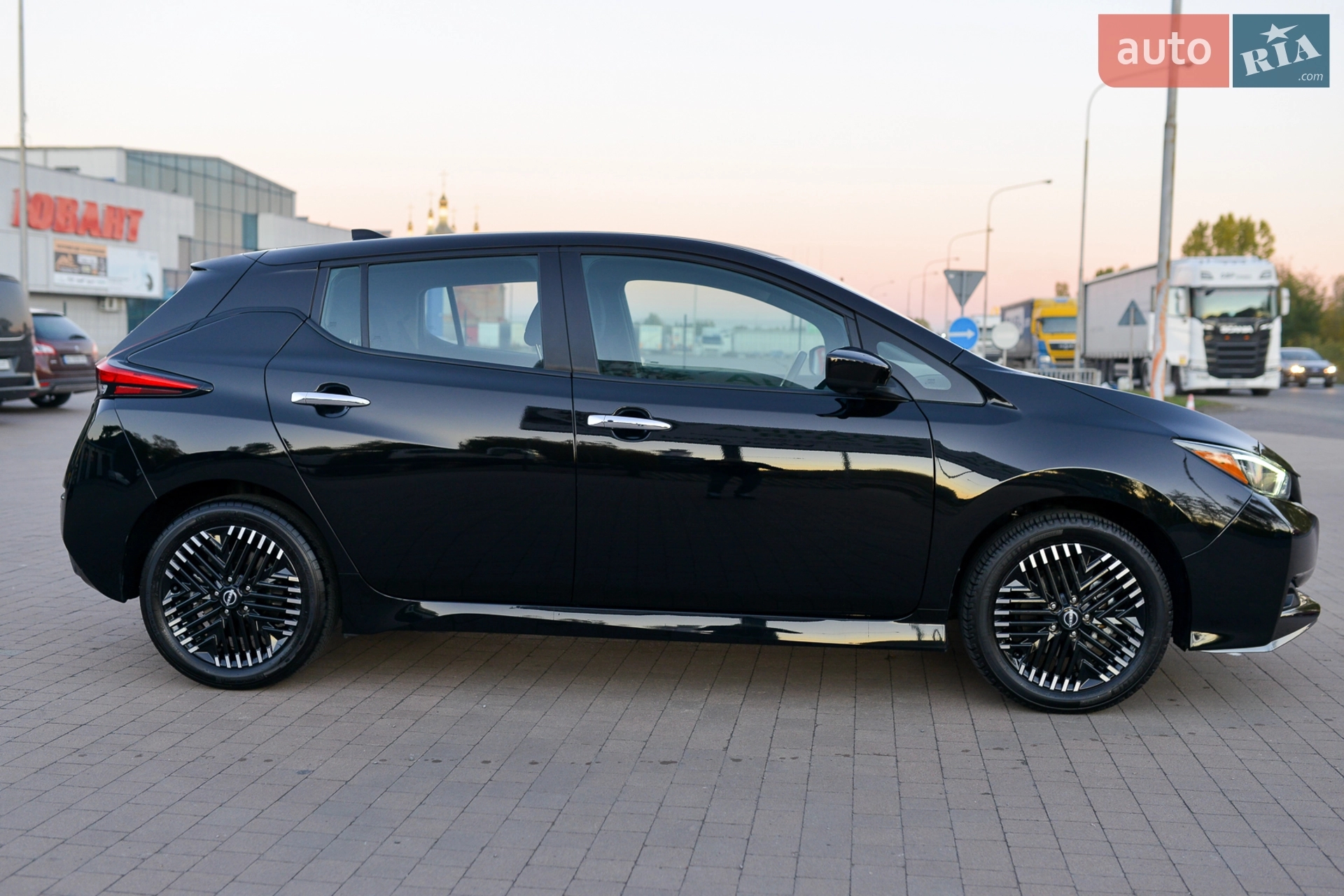 2023 Nissan Leaf - мініатюра 49