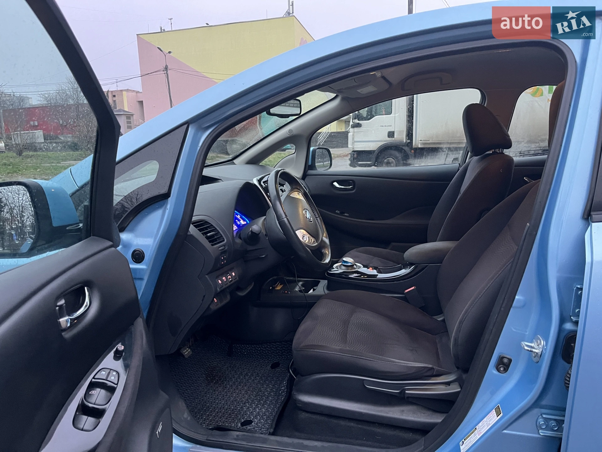 2014 Nissan Leaf - мініатюра 28