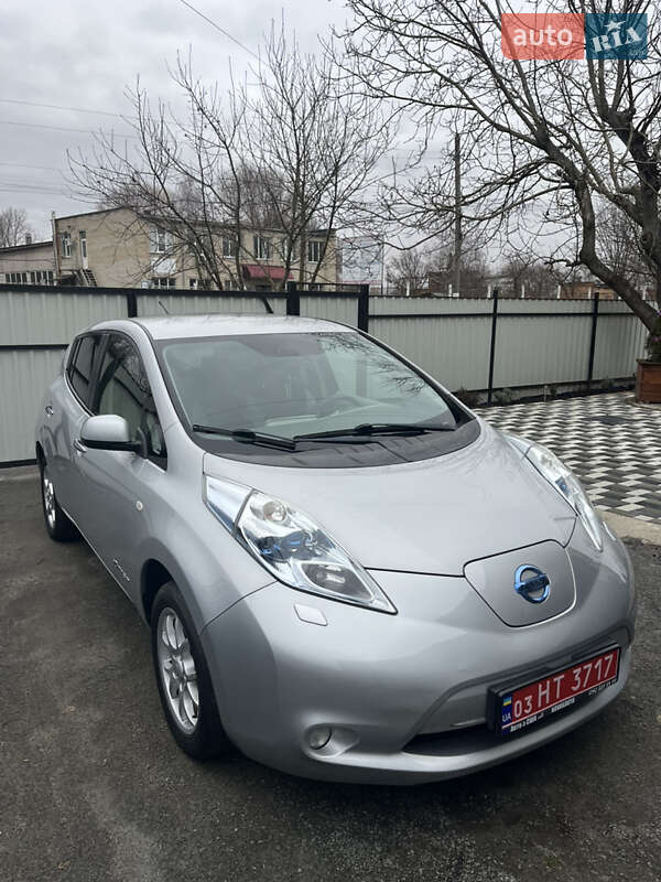 Nissan Leaf 2011