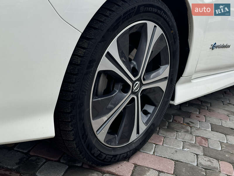 Хетчбек Nissan Leaf 2019 в Вінниці фото 19 Хетчбек Nissan Leaf 2019 в Вінниці