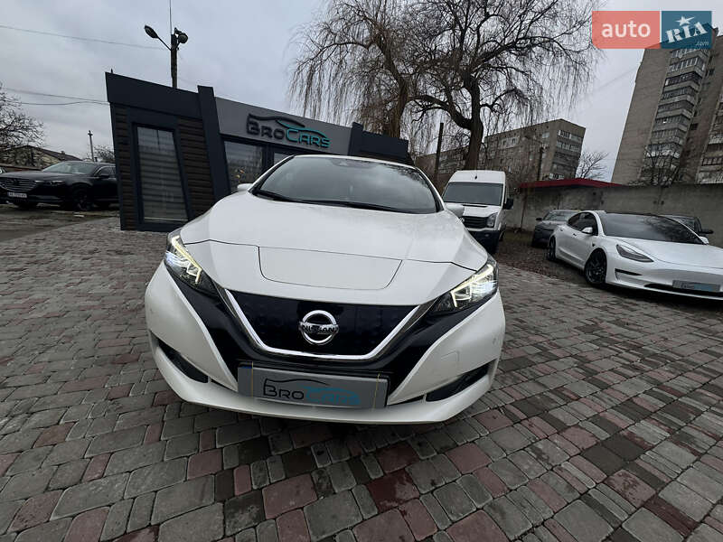 Хетчбек Nissan Leaf 2019 в Вінниці фото 29 Хетчбек Nissan Leaf 2019 в Вінниці