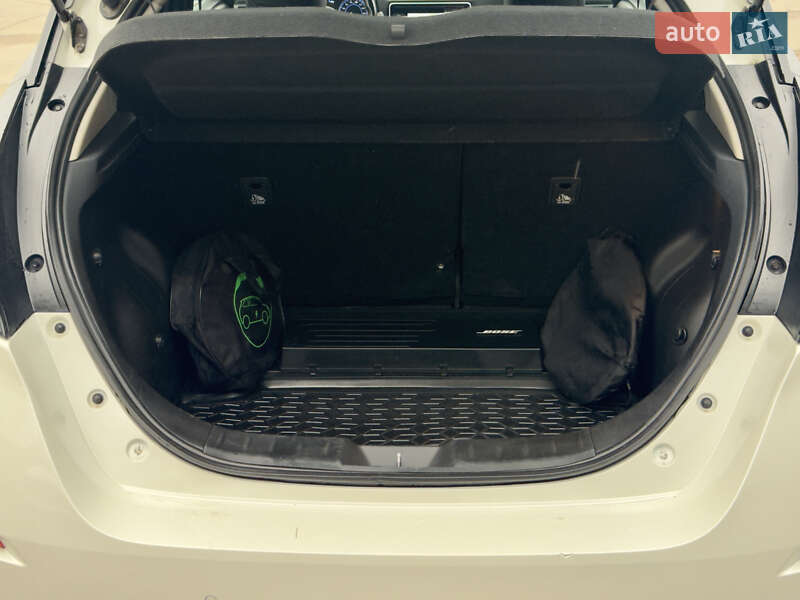 Хетчбек Nissan Leaf 2019 в Вінниці фото 60 Хетчбек Nissan Leaf 2019 в Вінниці