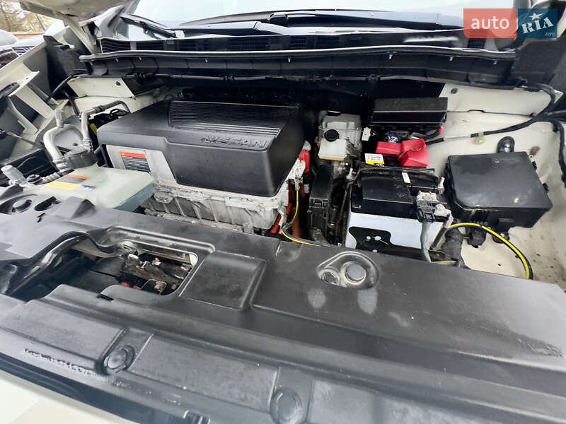 Хетчбек Nissan Leaf 2019 в Вінниці фото 68 Хетчбек Nissan Leaf 2019 в Вінниці