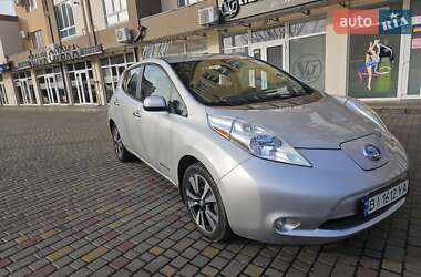Хэтчбек Nissan Leaf 2016 в Кременчуге