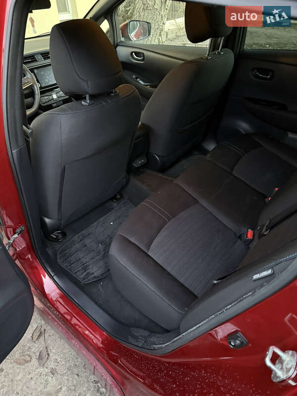 Хетчбек Nissan Leaf 2020 в Харкові фото 15 Хетчбек Nissan Leaf 2020 в Харкові