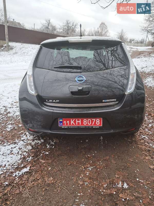 Хэтчбек Nissan Leaf 2013 в Харькове