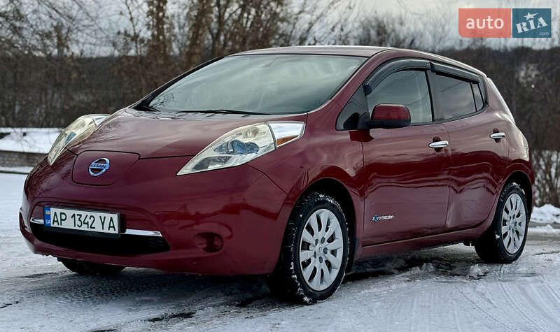 Хетчбек Nissan Leaf 2013 в Запоріжжі фото 2 Хетчбек Nissan Leaf 2013 в Запоріжжі