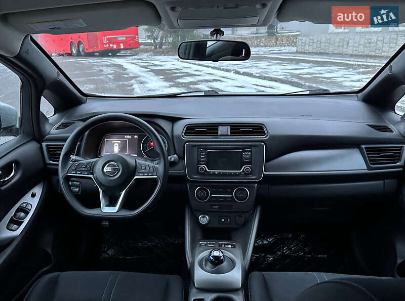 Хэтчбек Nissan Leaf 2018 в Тернополе