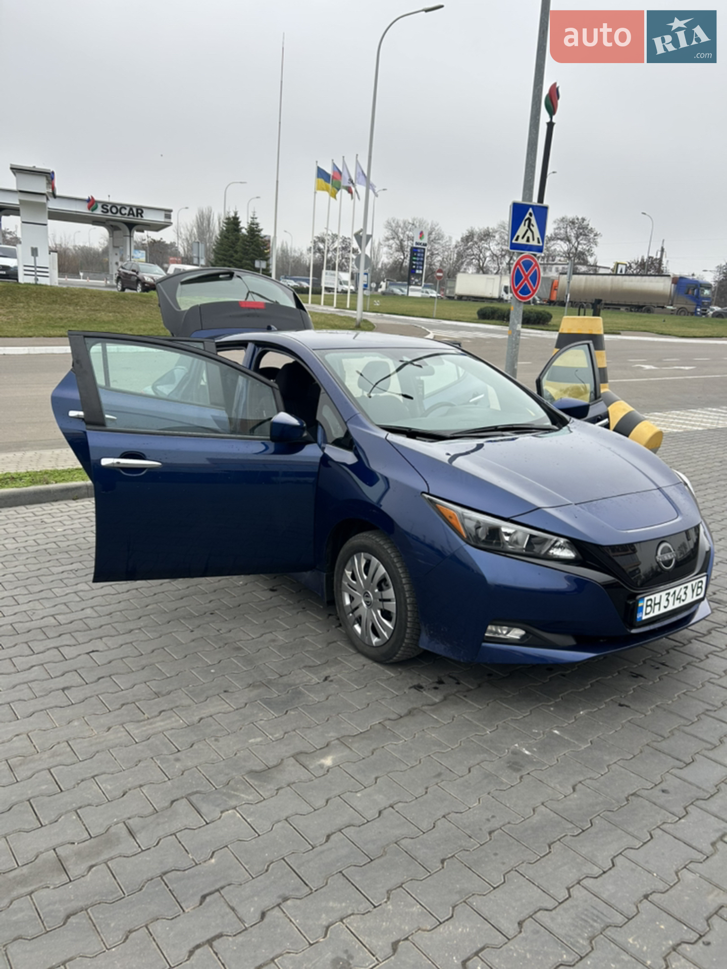 2024 Nissan Leaf - фото 1