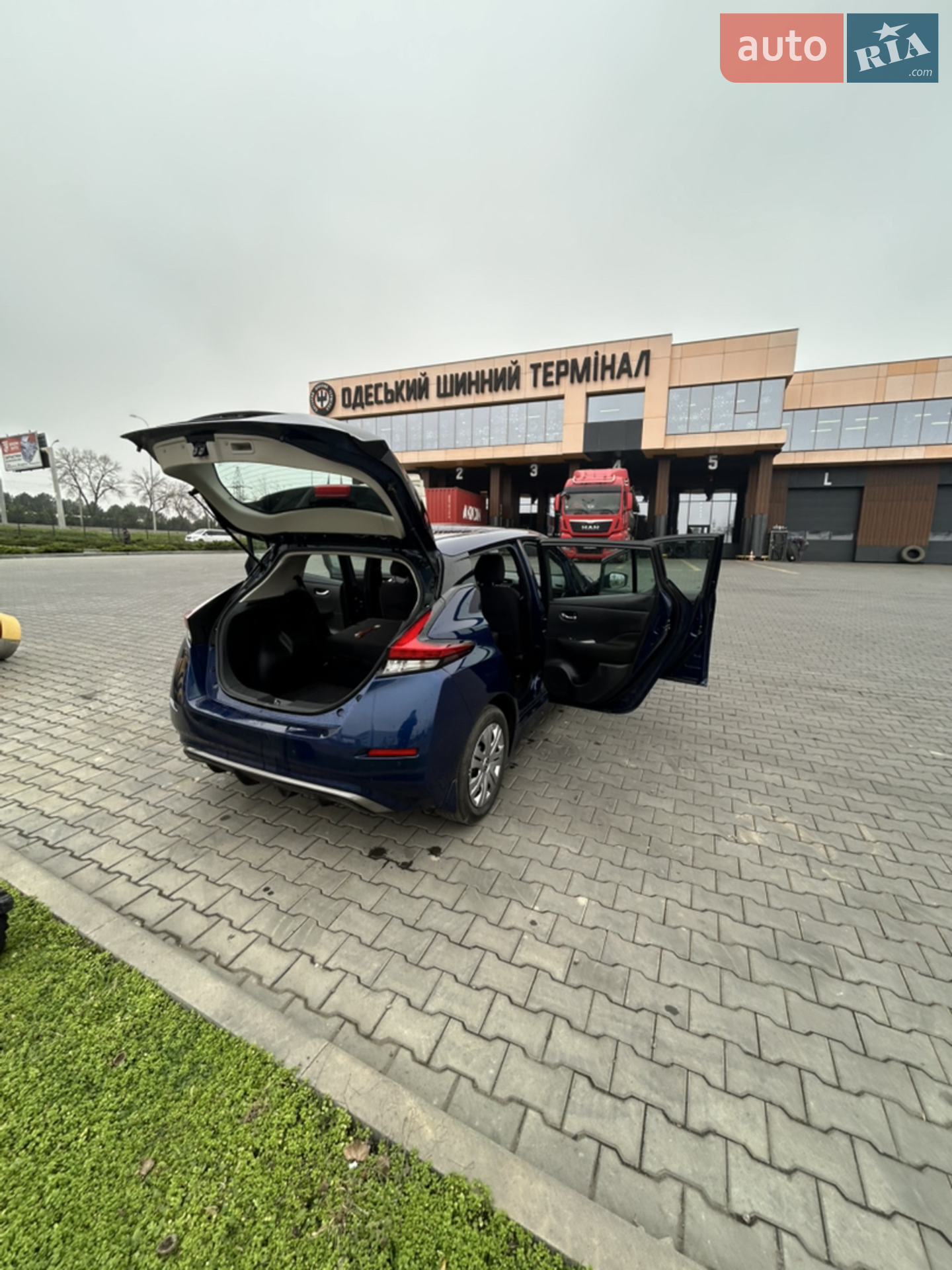 2024 Nissan Leaf - мініатюра 5