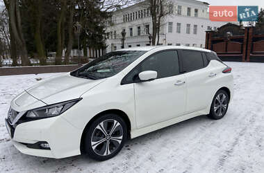 Хетчбек Nissan Leaf 2021 в Звягелі