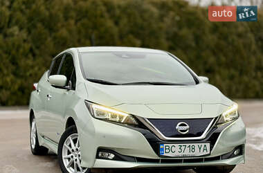 Хэтчбек Nissan Leaf 2018 в Дрогобыче