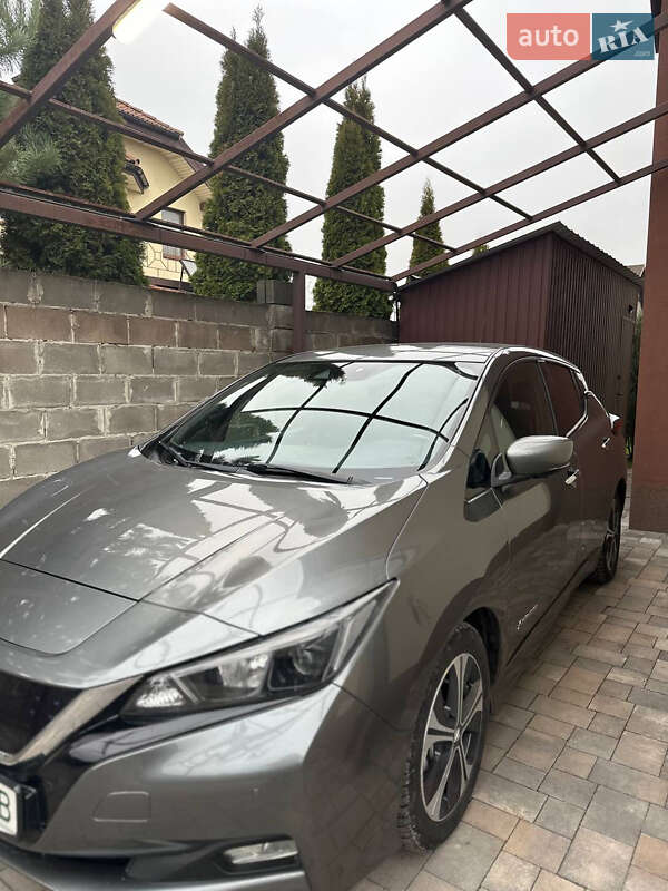 Хетчбек Nissan Leaf 2019 в Києві фото 4 Хетчбек Nissan Leaf 2019 в Києві