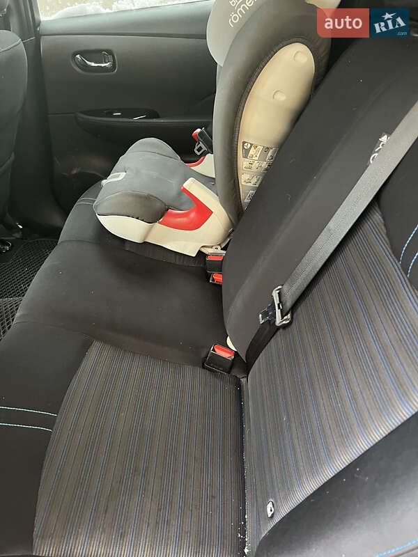 Хетчбек Nissan Leaf 2019 в Києві фото 12 Хетчбек Nissan Leaf 2019 в Києві