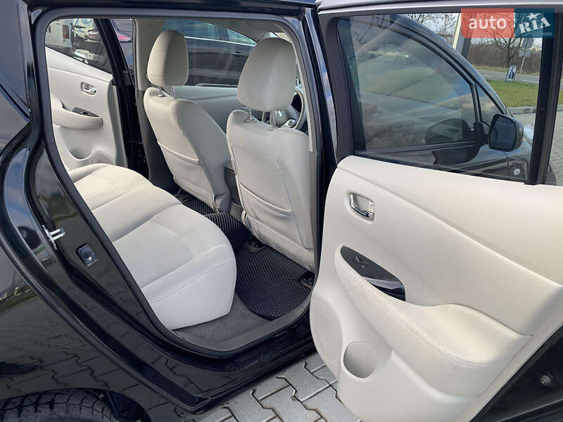Хэтчбек Nissan Leaf 2012 в Ужгороде фото 7 Хэтчбек Nissan Leaf 2012 в Ужгороде
