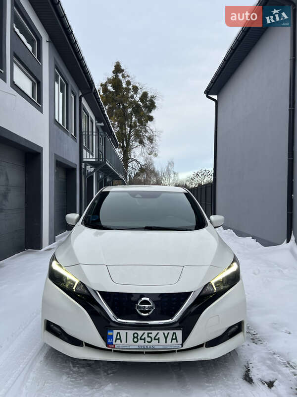 Хэтчбек Nissan Leaf 2018 в Киеве фото 4 Хэтчбек Nissan Leaf 2018 в Киеве
