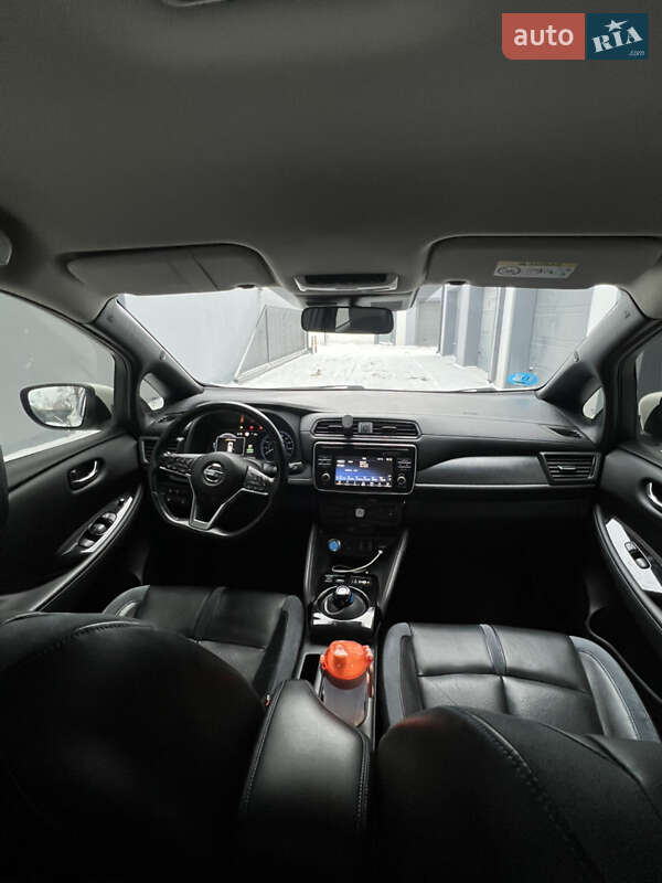 Хэтчбек Nissan Leaf 2018 в Киеве фото 18 Хэтчбек Nissan Leaf 2018 в Киеве