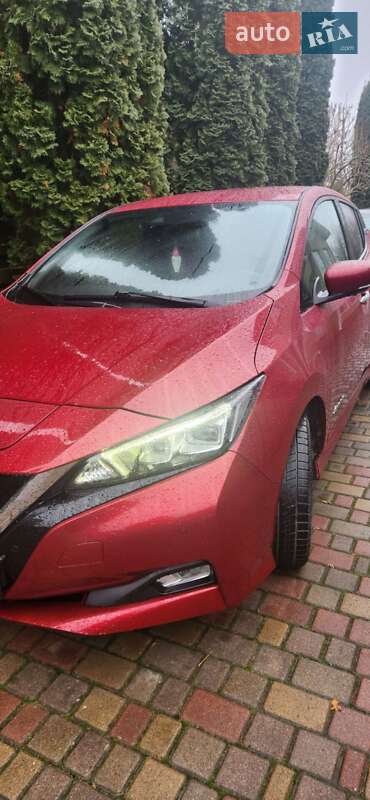 Хетчбек Nissan Leaf 2018 в Рівному