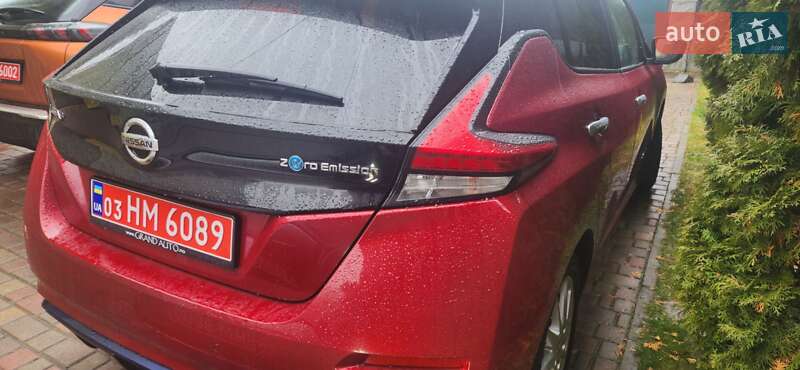 Хетчбек Nissan Leaf 2018 в Рівному