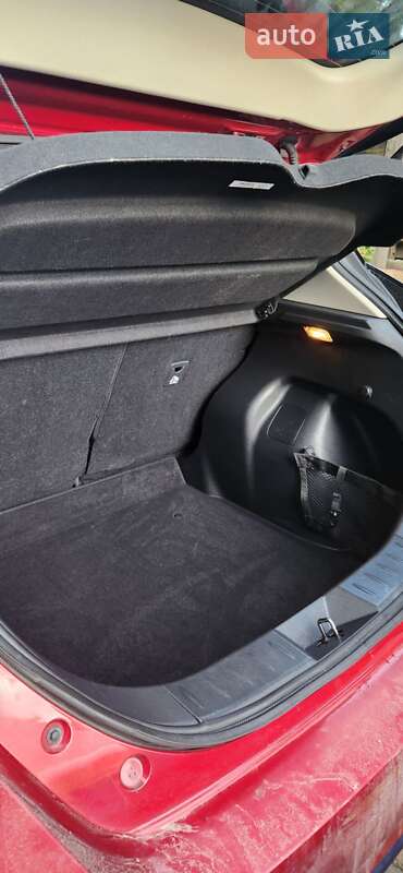 Хетчбек Nissan Leaf 2018 в Рівному