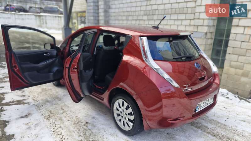 Хетчбек Nissan Leaf 2013 в Львові фото 14 Хетчбек Nissan Leaf 2013 в Львові