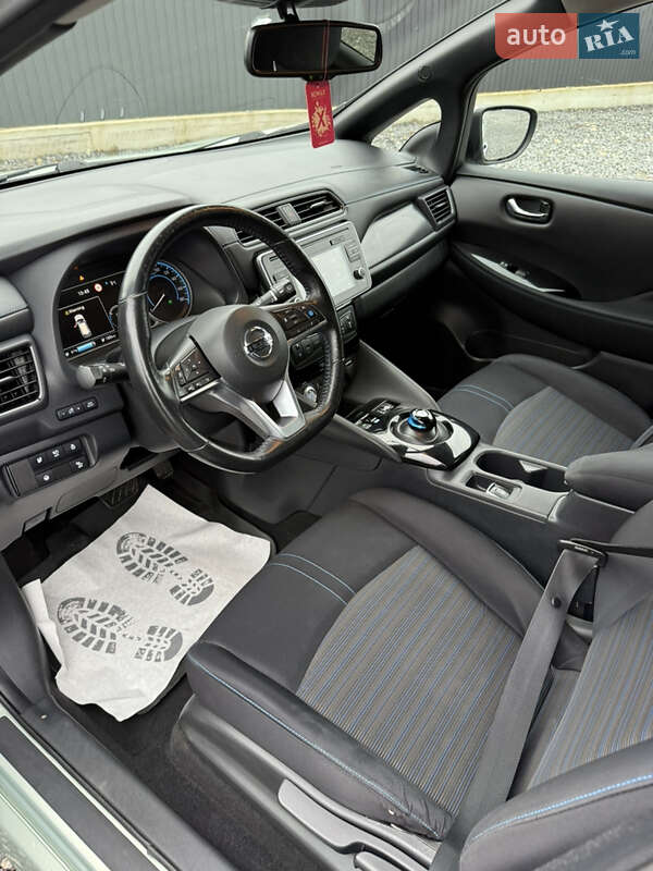 Хэтчбек Nissan Leaf 2018 в Дрогобыче