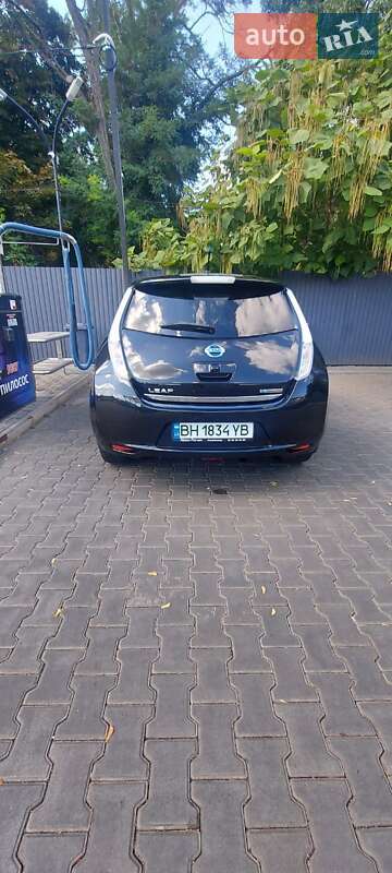 Хэтчбек Nissan Leaf 2013 в Одессе фото 6 Хэтчбек Nissan Leaf 2013 в Одессе