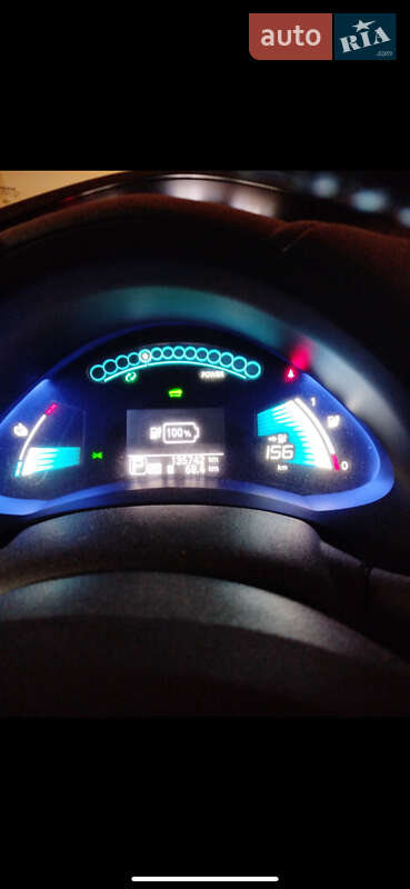 Хэтчбек Nissan Leaf 2014 в Владимире