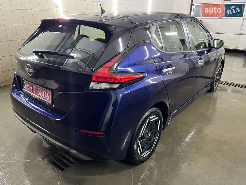 Хетчбек Nissan Leaf 2023 в Ковелі