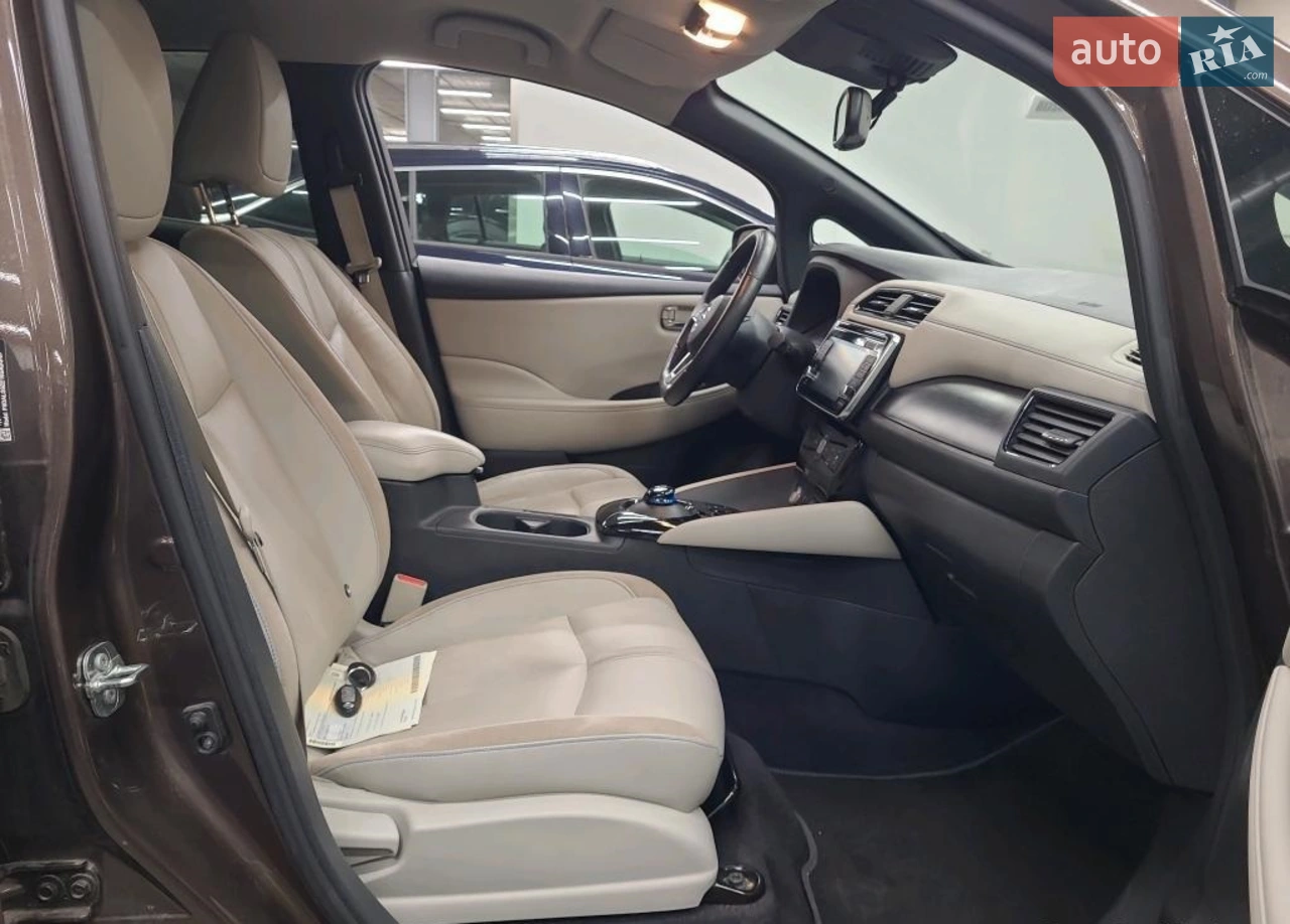 2018 Nissan Leaf - мініатюра 13