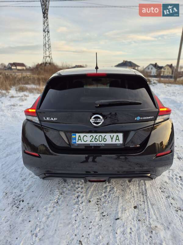 Хэтчбек Nissan Leaf 2018 в Луцке