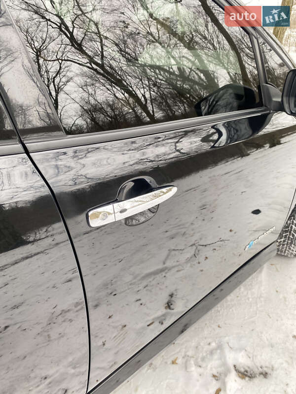 Хэтчбек Nissan Leaf 2017 в Тальном