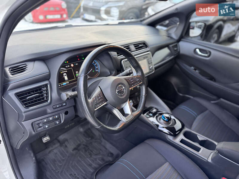 Хэтчбек Nissan Leaf 2018 в Ивано-Франковске фото 26 Хэтчбек Nissan Leaf 2018 в Ивано-Франковске