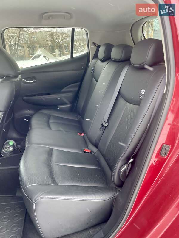 Хэтчбек Nissan Leaf 2014 в Виннице