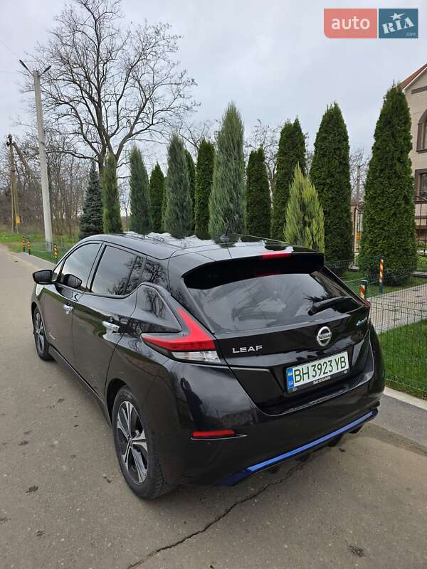 Хэтчбек Nissan Leaf 2018 в Белгороде-Днестровском фото 9 Хэтчбек Nissan Leaf 2018 в Белгороде-Днестровском