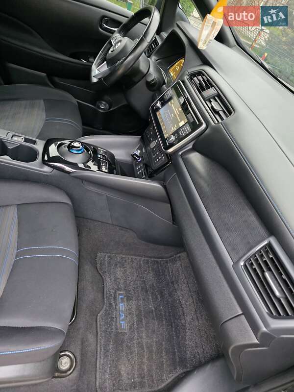 Хэтчбек Nissan Leaf 2018 в Белгороде-Днестровском фото 12 Хэтчбек Nissan Leaf 2018 в Белгороде-Днестровском