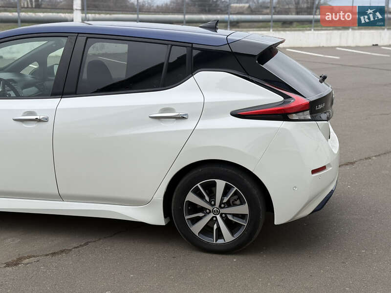 Хэтчбек Nissan Leaf 2018 в Белгороде-Днестровском фото 8 Хэтчбек Nissan Leaf 2018 в Белгороде-Днестровском