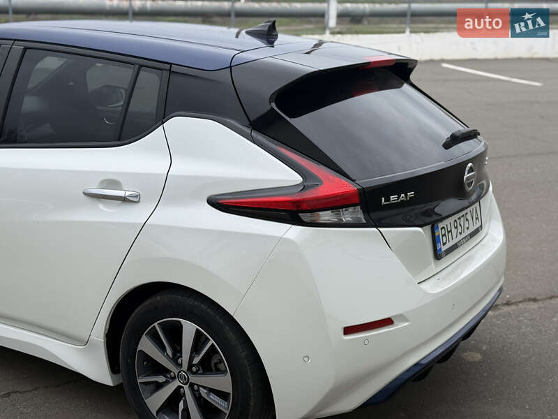 Хэтчбек Nissan Leaf 2018 в Белгороде-Днестровском фото 9 Хэтчбек Nissan Leaf 2018 в Белгороде-Днестровском